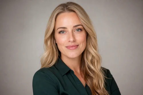 Charlotte Bennett